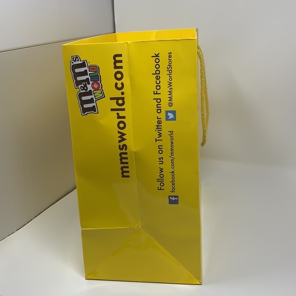 5 M&M’s World medium paper bags for party favors used - Picture 15 of 16